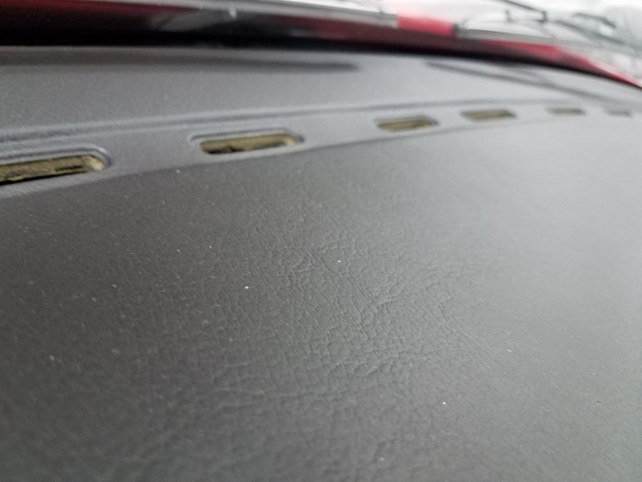 Детали интерьера Porsche 944 Turbo 1986 года  (фото 96 из 149)